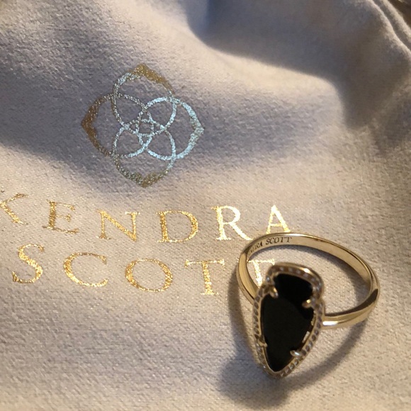 Kendra Scott Jewelry - Kendra Scott Skylen Ring